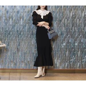 Japan Fashion White Pleated Collar Black Knit Maxi Dress